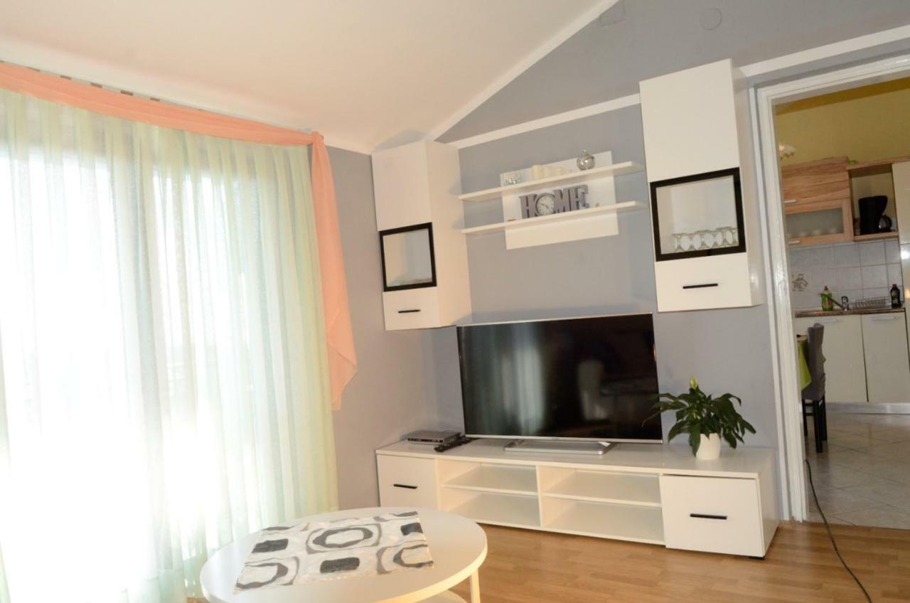 Apartments Ruza Umago Esterno foto