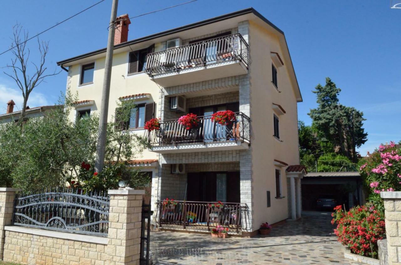 Apartments Ruza Umago Esterno foto